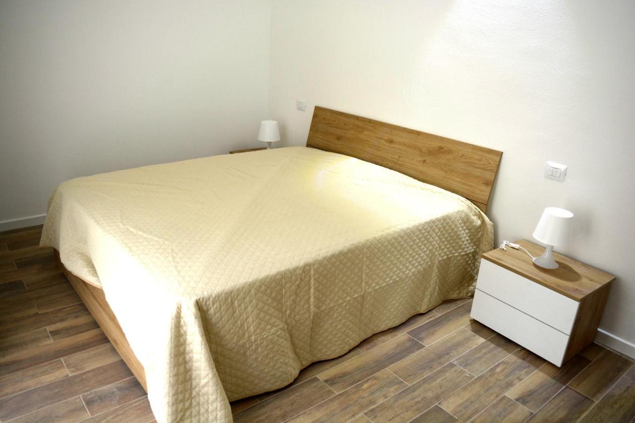 Castagnarossa Casa Vacanze เบเวรีโน ภายนอก รูปภาพ