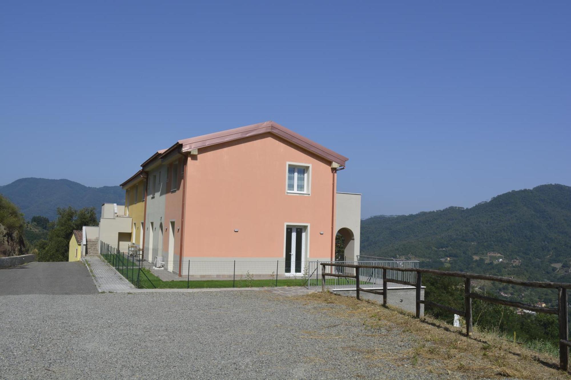Castagnarossa Casa Vacanze เบเวรีโน ภายนอก รูปภาพ