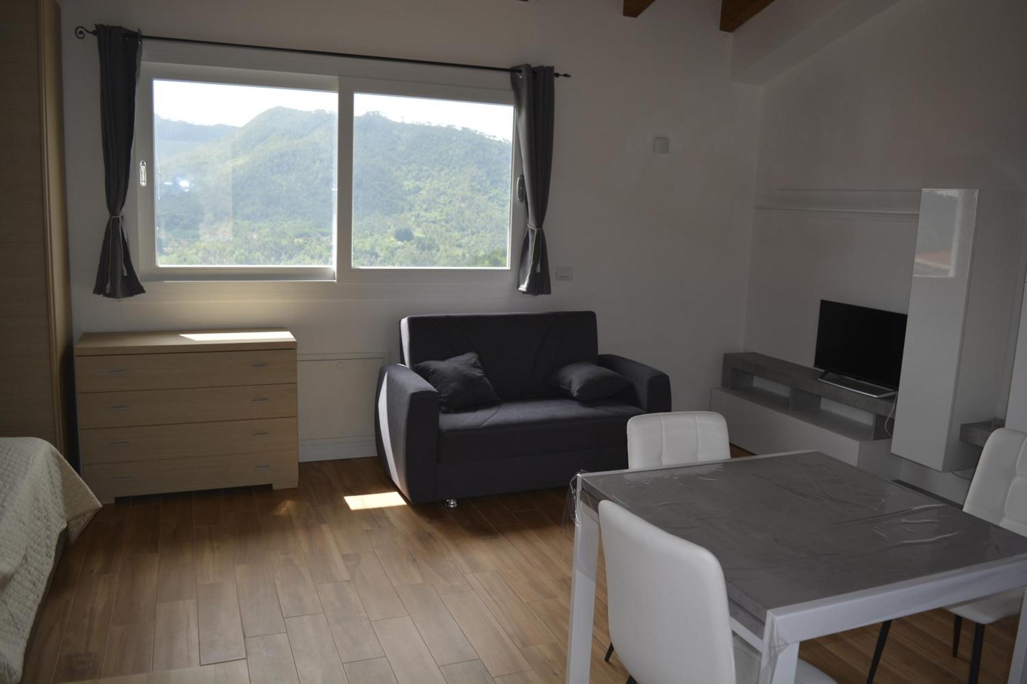 Castagnarossa Casa Vacanze เบเวรีโน ภายนอก รูปภาพ