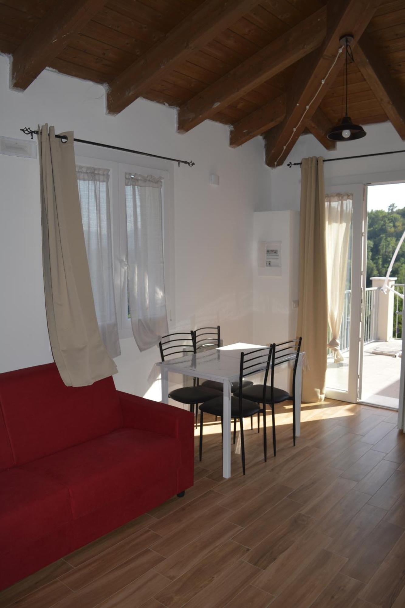 Castagnarossa Casa Vacanze เบเวรีโน ภายนอก รูปภาพ